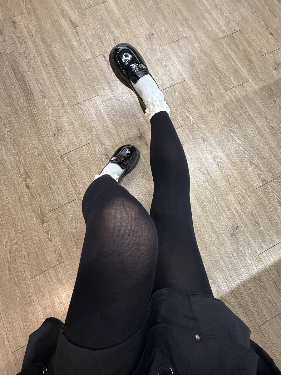 bee_ruyo's tweet photo. 這次就沒有圖案了～ 

#女装大佬  #男娘 #伪娘 
#女裝男子 #絲襪 #女裝 
#cd #美腿 https://t.co/2iVtDo5znI