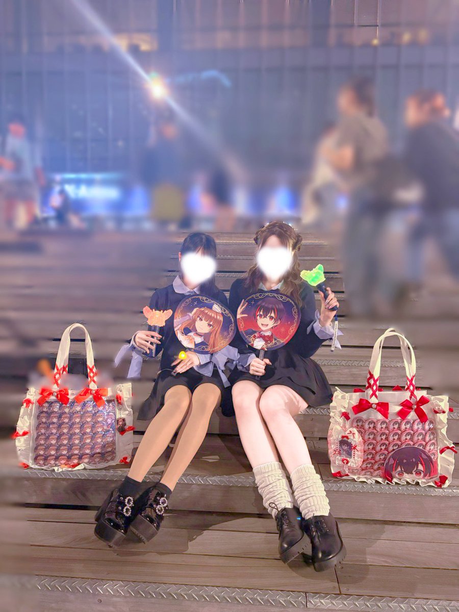 Poa_pot7010's tweet photo. ぱらぴち初日お疲れ様でした◝✩

初めてアリーナ席から #えとちゃん を見届けれた事嬉しくて幸せでした  > · <ᐢ
10/4日の全てが大切で幸せな思い出になったよ ᵕ̩ᵕ̩

これからも応援させてね大好きだよ🧡

#ぱらぴち2026 #からぴち https://t.co/E7tZGCRUUi