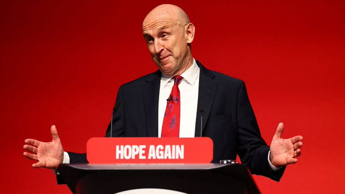 Britain_People's tweet photo. 🔴UK chancellor to meet #bank bosses for a pre-budget summit to discuss possible TAX RAID 

Banks profiteering but resent windfall tax.  

Any chance of ending bank subsidies?  

Any chance of meeting pensioners, disabled, sick, poor to hear their concerns?

- @premnsikka https://t.co/pahFEhzDon