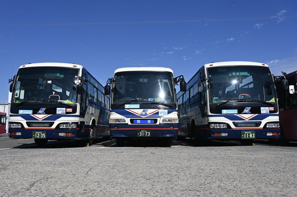 kenei_bus07's tweet photo. 県営バスでは90年代のエアロバスがほぼ毎日稼働しています👀
更にはセレガR、初代ガーラ、ネオロイヤルなどが在籍しておりバリエーションが豊富。 https://t.co/TOZr6FmznY