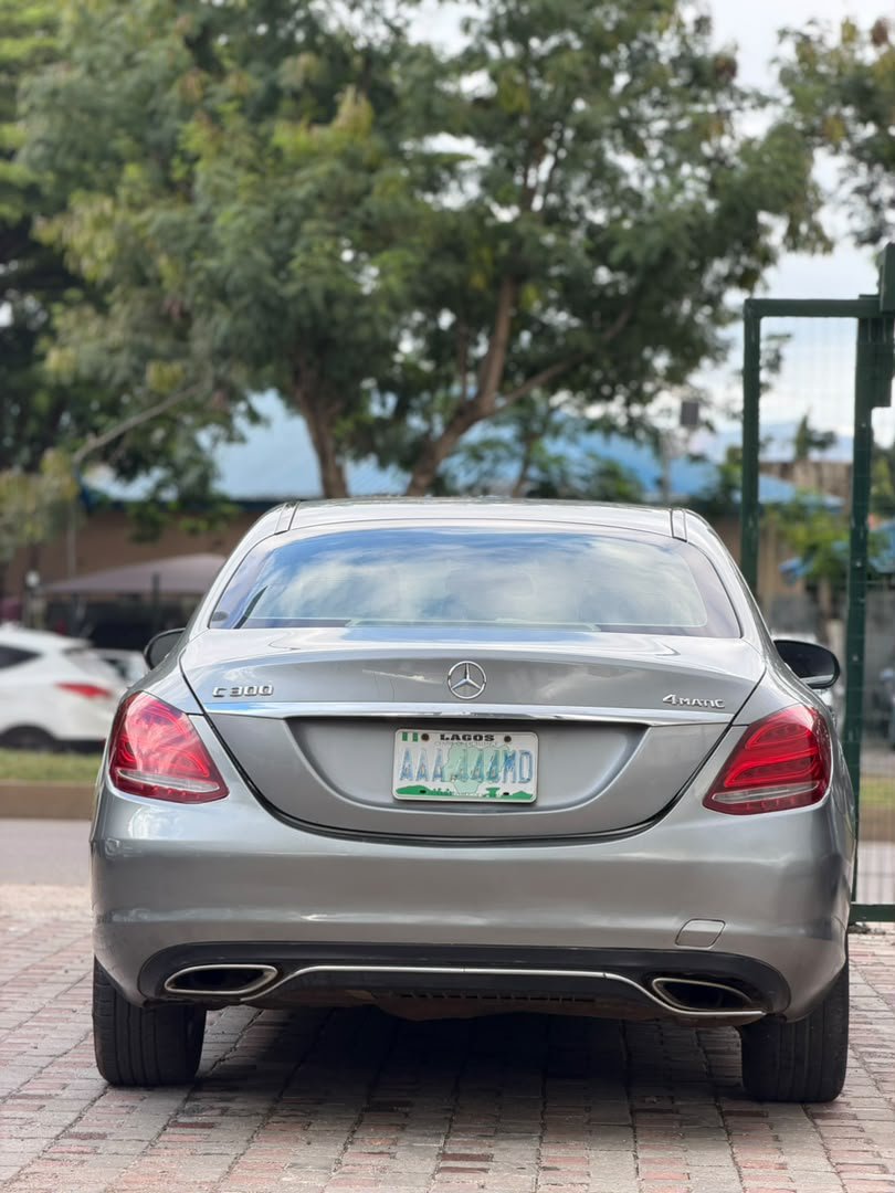 FtEE_autos's tweet photo. NEATLY USED 2016 MODEL
MB C300 WITH DUTY
UNTAMPERED ENGINE AND GEAR FOR 13.5m ABUJA https://t.co/r4l3JBU67F