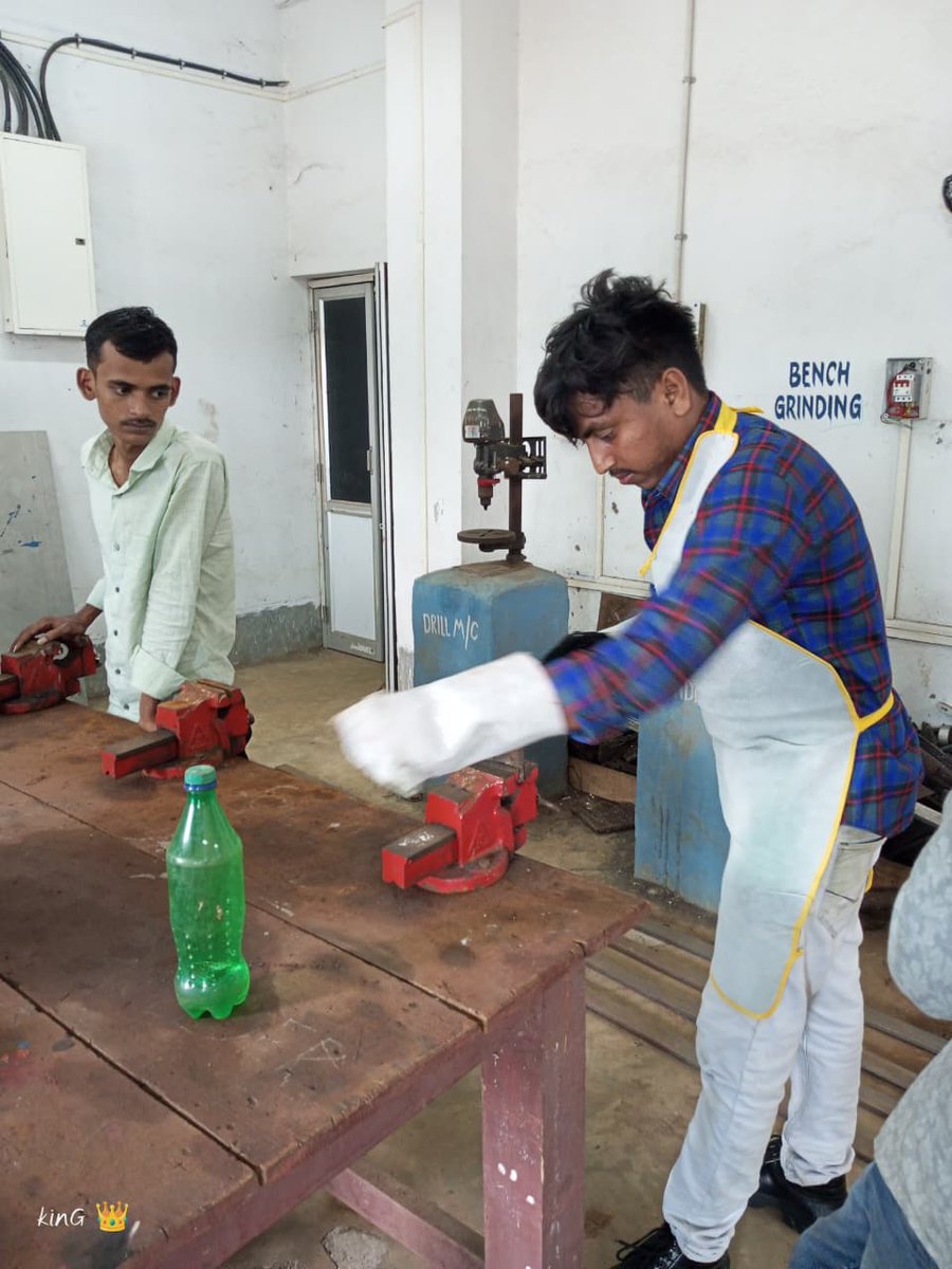 GManbazar's tweet photo. Sparks of Skill!
Welder Practical Class in full swing at Manbazar Govt. ITI.
Forging the future with every weld.
#Welder #ManbazarGovtITI #PracticalClass #SkillIndia #WeldingLife #ITI https://t.co/KEHoB2ig3A