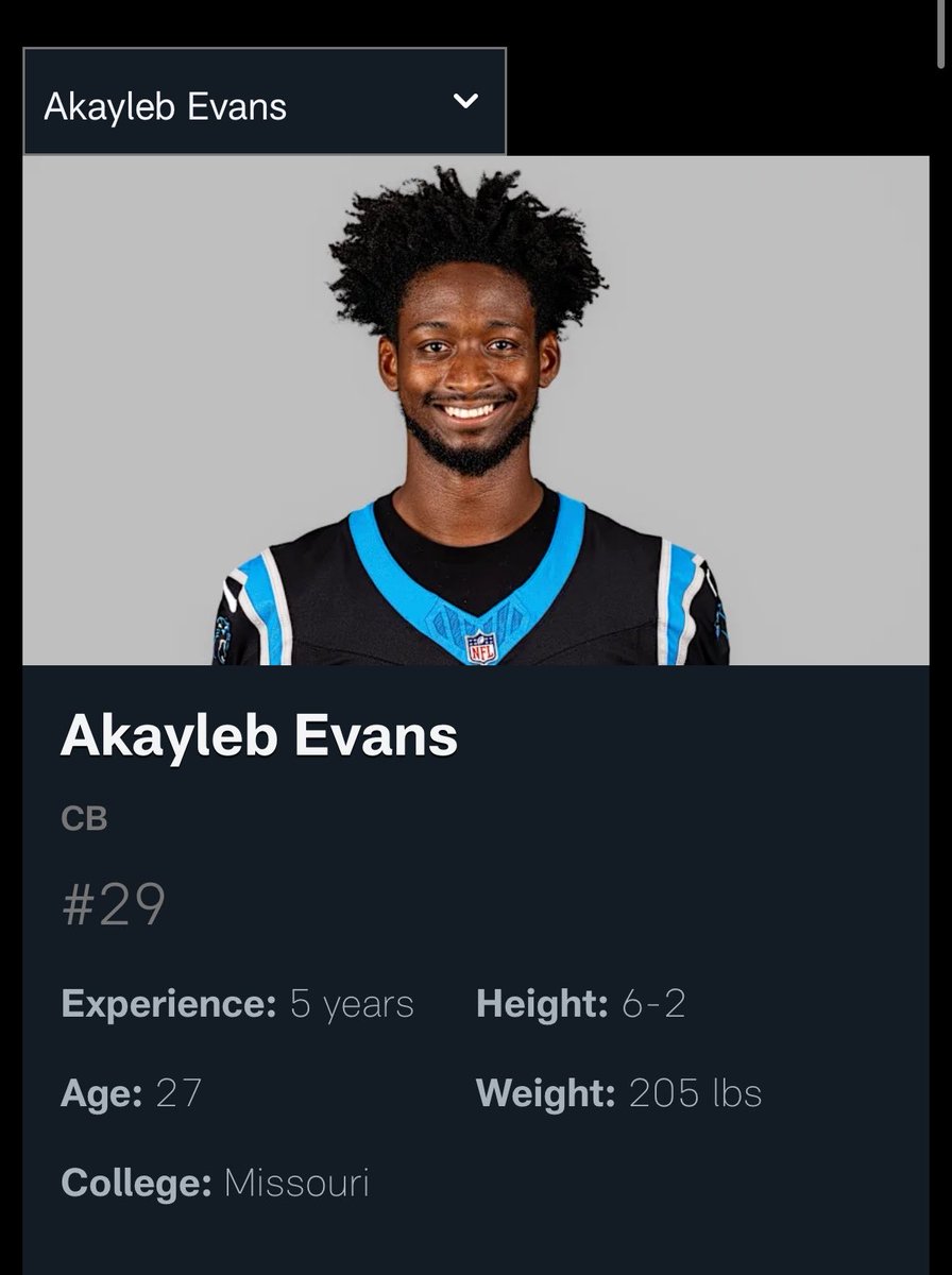 FPFO_Podcast's tweet photo. Akayleb Evans was targeted on 32% of passes that went past the LOS

15 Targets
12 Receptions Allowed 
208 Yards Allowed
1 TD
1 PBU
141 NFL passer rating when targeted 

One of the worst CB performances I’ve ever laid my eyes on. #KeepPounding https://t.co/pcOjNcxIlN