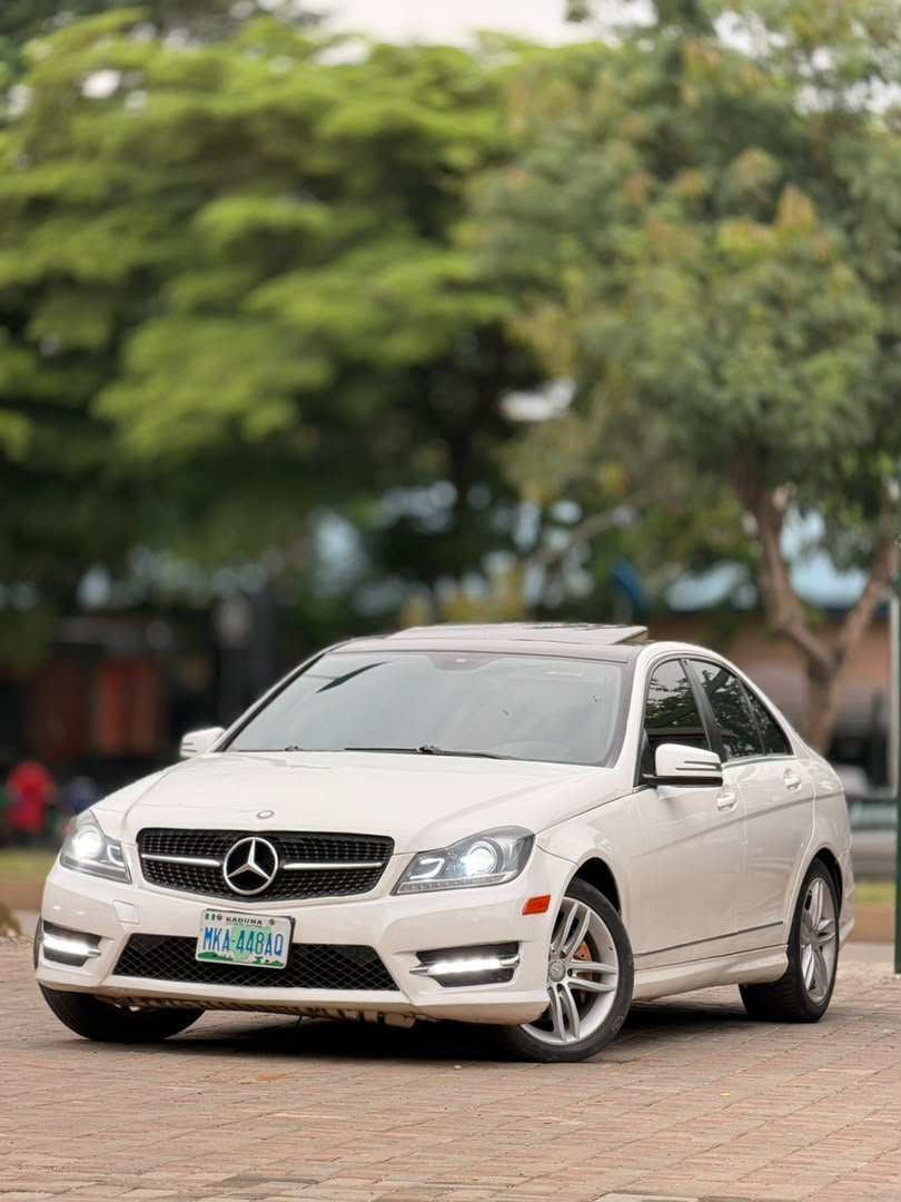 FtEE_autos's tweet photo. NEATLY USED 2013 MODEL 
M-BENZ C350 WITH DUTY FOR 8m ABUJA https://t.co/dzBhw4ruaM