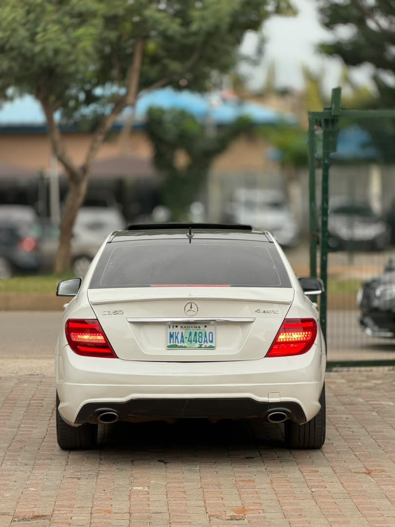 FtEE_autos's tweet photo. NEATLY USED 2013 MODEL 
M-BENZ C350 WITH DUTY FOR 8m ABUJA https://t.co/dzBhw4ruaM