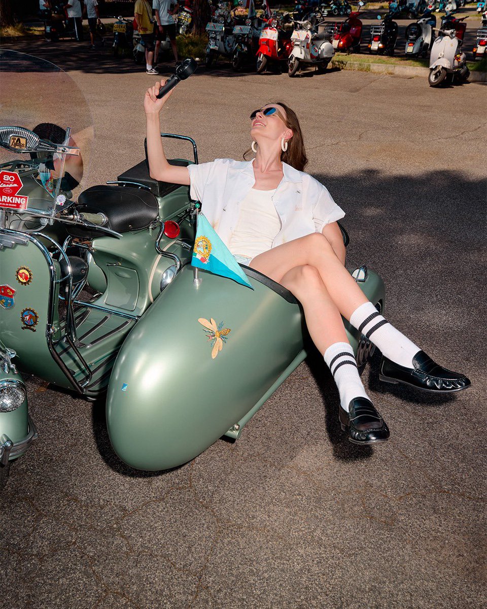 Vespa_IND's tweet photo. From Rome’s historic streets to the hearts of Vespisti around the world. Vespa is a story in motion shaped by the roads we take, the people we meet and the moments we remember.​⁣
⁣
#Vespa #VespaIndonesia #Vespa80 #Vespa80YearsOfAnIcon https://t.co/EqUGL24z5Y