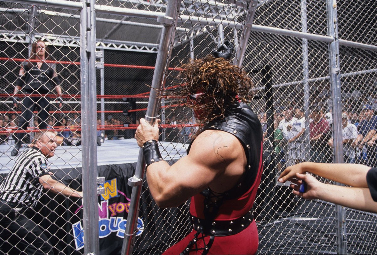 90sWWE's tweet photo. 29 years ago today, Kane made his iconic debut 🔥🔥🔥 https://t.co/Hbh98Gs3ST