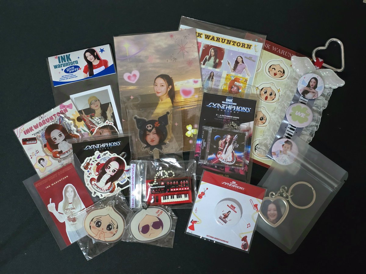 pl_ppppp's tweet photo. ขอบคุณกอว.จากเพื่อนหมูแดงทุกคนเลยนะคะที่เอามาแลกกัน น่ารักมากๆทุกชิ้นเลย ใครที่ทักมารอบนี้แล้วหมดก่อนขอโทษด้วยนะคะ เดี๋ยวคราวหน้าจะทำไปให้เยอะกว่านี้น้าา 🐷❤️ https://t.co/rzSaxqWFpM