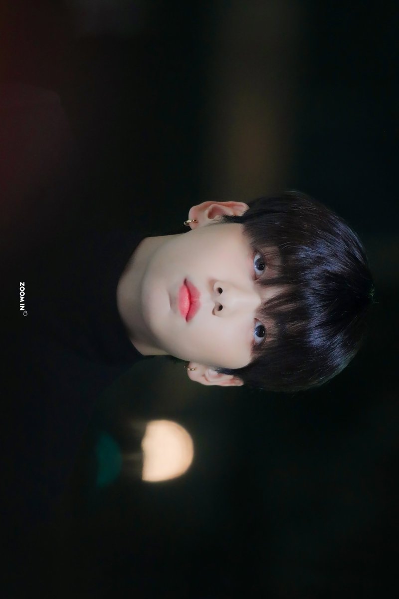 MYsputnik_1205's tweet photo. #SoobinTXT 
데뷔초 수빈이는 냉한 토끼적인 모습과 한없이 말랑한 토끼 모습이 공존해서 너무너무 귀여웠음 https://t.co/ys4hSd1UfJ