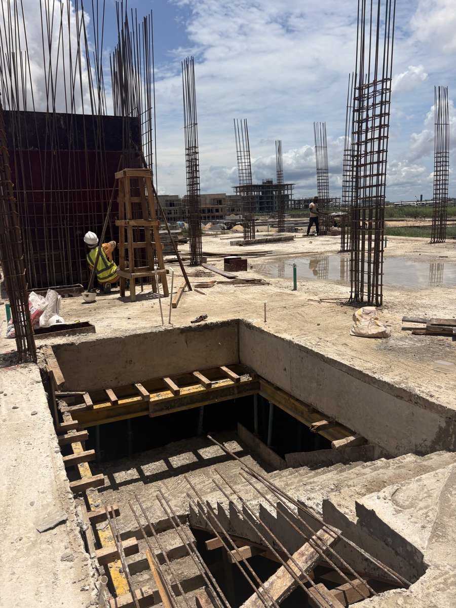 EEERealEstate's tweet photo. On site with the team. Steel is up, the slab is poured, and the next floors are taking shape.
Progress you can see — not just on paper.
EEE Capital Properties Building what’s next. https://t.co/zzMwZy8Obr