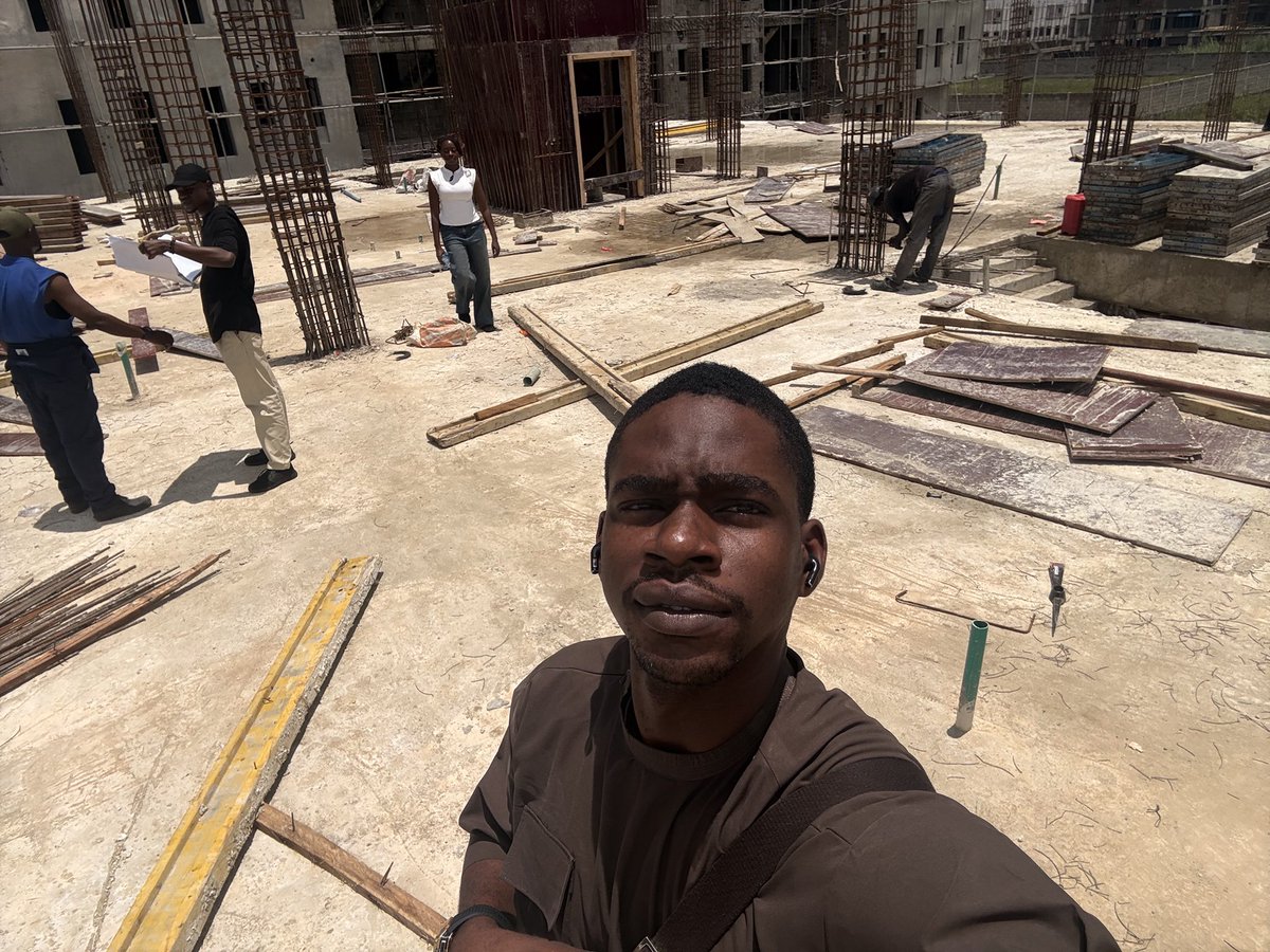 EEERealEstate's tweet photo. On site with the team. Steel is up, the slab is poured, and the next floors are taking shape.
Progress you can see — not just on paper.
EEE Capital Properties Building what’s next. https://t.co/zzMwZy8Obr