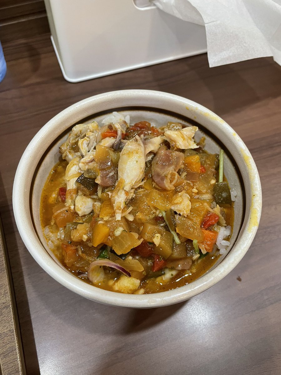 mrtiruo's tweet photo. 10月5日（月）らーめん旬彩 さん

🍅トマトらーめん　大盛
　　　　　🌿ジェノバ風
リゾットライス

今年もジェノバの季節がやってきた🍅
もちろん〆はリゾットライス🍚😋
今日もめちゃ美味しご馳走様でした🙏

#ミスチルラーメン部 https://t.co/B6JXIdAfiY