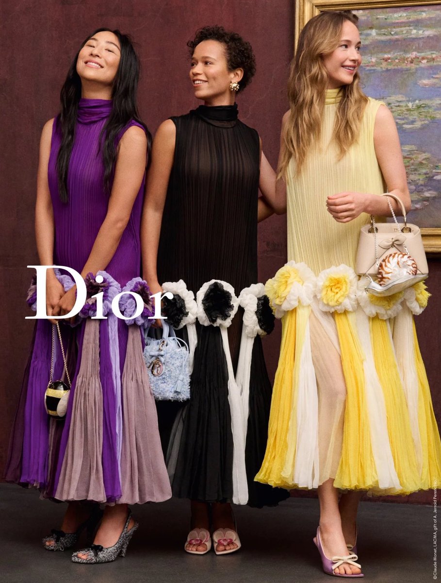 taysrussell's tweet photo. THIS IS TOO FAB https://t.co/UnJKUCzlzY