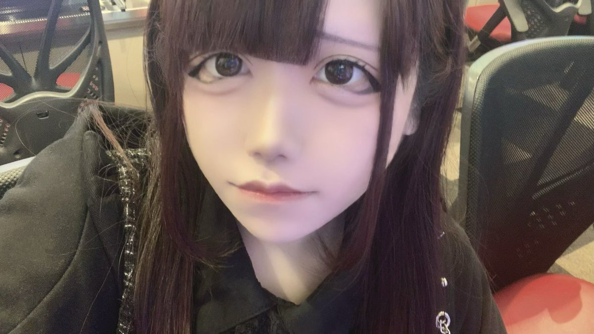 9ciuv's tweet photo. 友達ください♡ #自撮り界隈 #VALORANT女子 https://t.co/zLptXkxniD