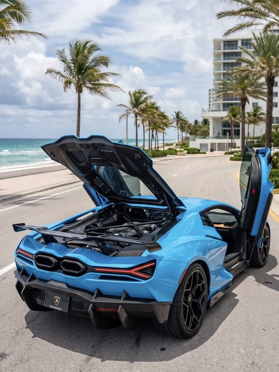 Trendverse22's tweet photo. Light blue never looked this dangerous. 💙🔥 The Revuelto is a different kind of beast. https://t.co/nmK8yXbcmW