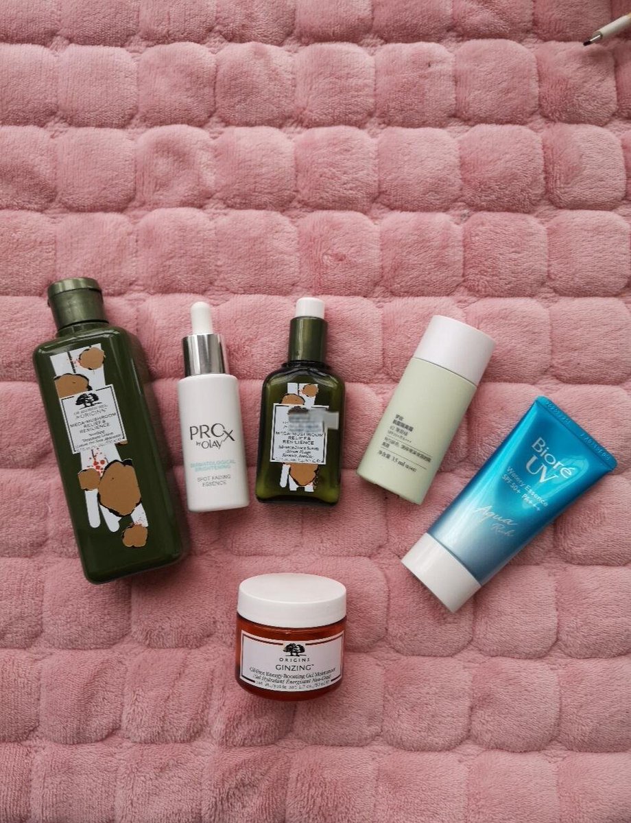 LeeannaMelxy's tweet photo. [Cuando se trata de control de acné, es clave elegir productos adecuados.] https://t.co/LBla7hCG0b