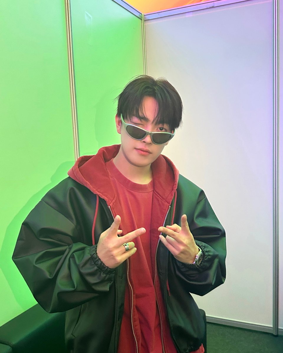 ATEEZUD's tweet photo. [THREAD] HONGJOONG at EDC Korea 2026

 Media Related Updates Direct Links List

• Interact to all the contents compiled in the list
— LIKE / COMMENT / SHARE / SAVE

NO1 TRACK TO EDC
#NO1atEDC #EDCKorea
#HONGJOONG #홍중 @ATEEZofficial https://t.co/e51K49ZVqs