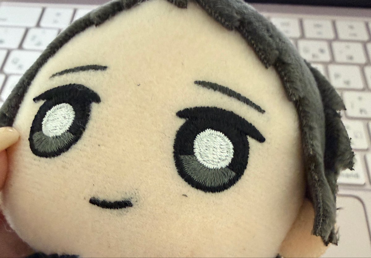 chamzzzzz5071's tweet photo. てか口元殴られてんじゃんかわちいねえ

お顔のゴミとかってどうやって取るんだろ、、、(擦ったりしても取れない) https://t.co/rTFbj9WQ2m