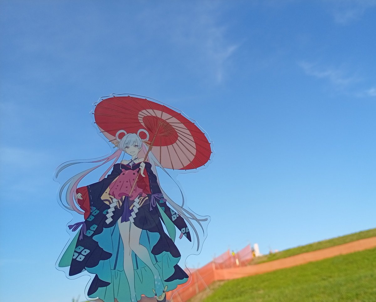 _ihoh_Y_Y's tweet photo. 直前にチネチッタでお迎えしてた原案っちょを花火に連れてったやつ
帰ったら神棚つくろ https://t.co/ORmZ1L1x8x