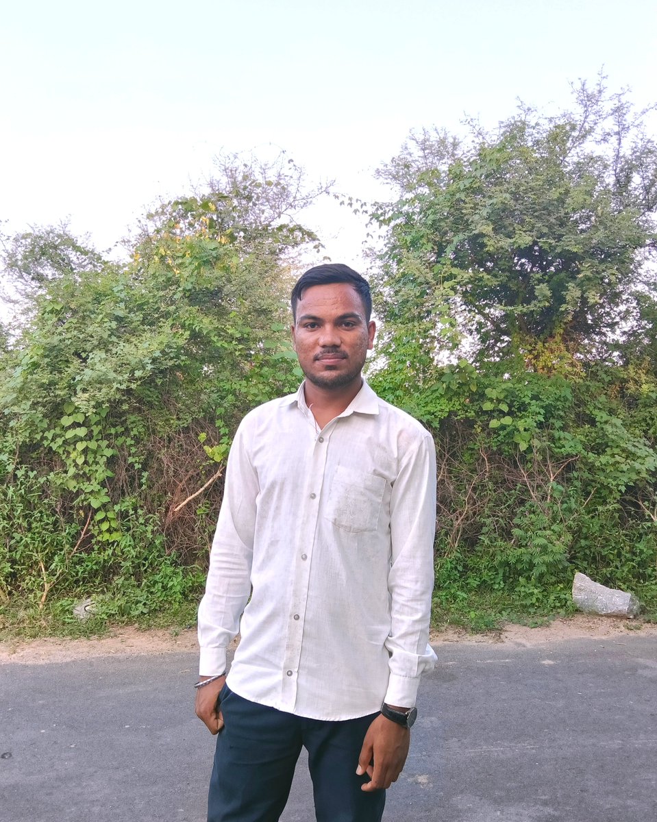 AshokSelwar's tweet photo. अपनी पहचान खुद बनानी है,
किस्मत तो सबकी होती है। 

@AshokSelwar #AshokMeghwal #NewPost #SelwarDhananwan https://t.co/lurZRchrZR