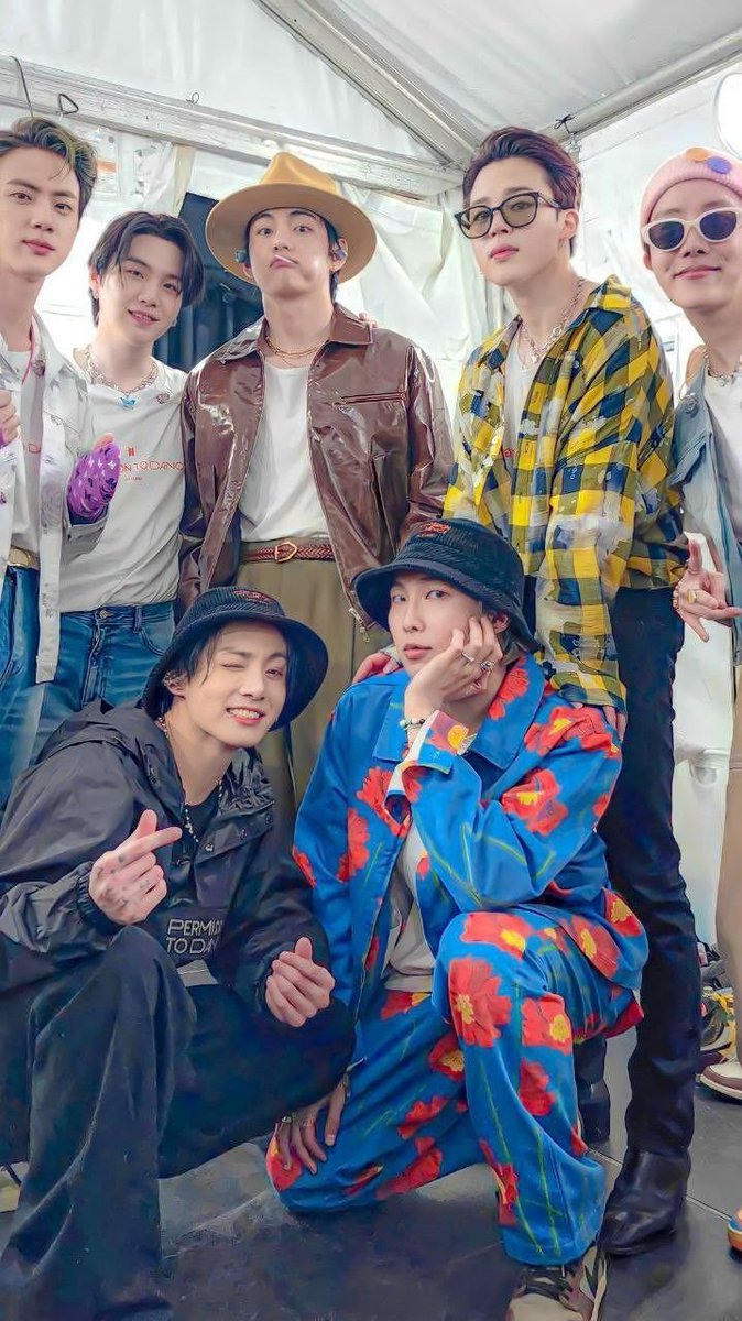 VenomArmy_07's tweet photo. I vote for #ARISBTS AT THE 2026 ARIA MUSIC AWARDS 💜 https://t.co/x5zCzoE9tp