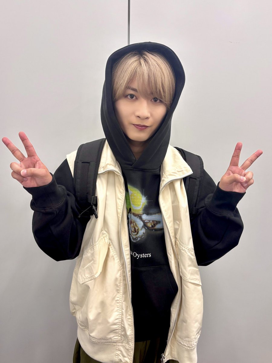 jr_official_X's tweet photo. 【 📺Drama 】

いよいよ今日23:06からは...!!
#本髙克樹 出演
『 #妻を引退します 』第1話が放送です💔✨

人気俳優・泉舞花のかつての付き人兼マネージャーである影山淳役を演じます👦🏼✌🏻

ぜひご覧ください💫

#ツマイン
#BandZAI https://t.co/dlbx5EsFGS