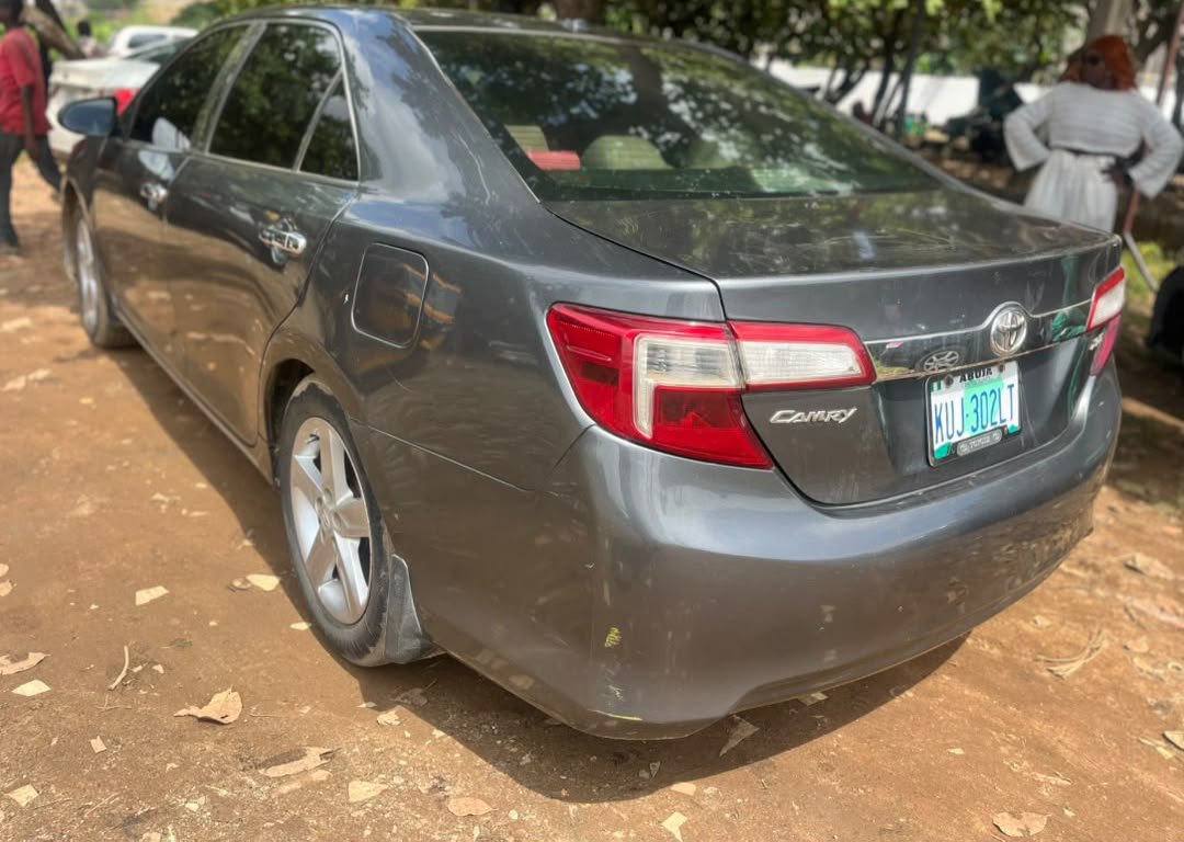 FtEE_autos's tweet photo. Another urgent money needed for this 
2013 TOYOTA CAMRY XLE GOING FOR 7.8M ABUJA https://t.co/Fmex7DdpVS