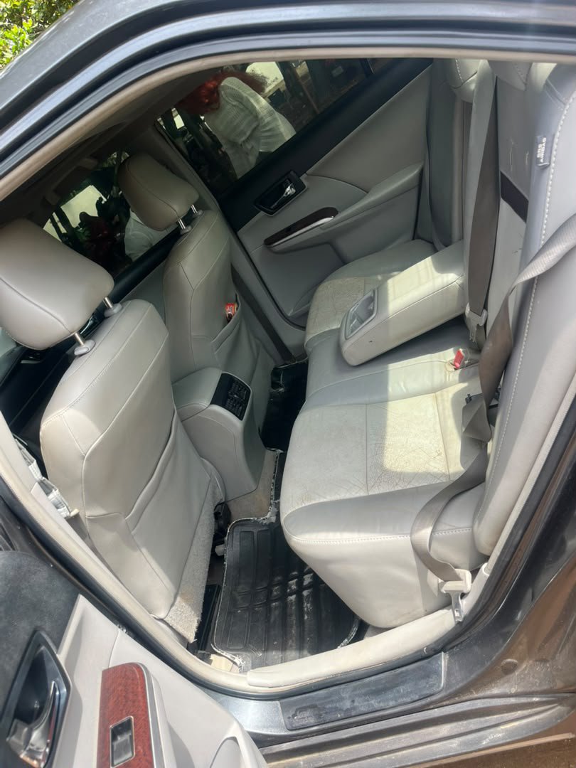 FtEE_autos's tweet photo. Another urgent money needed for this 
2013 TOYOTA CAMRY XLE GOING FOR 7.8M ABUJA https://t.co/Fmex7DdpVS