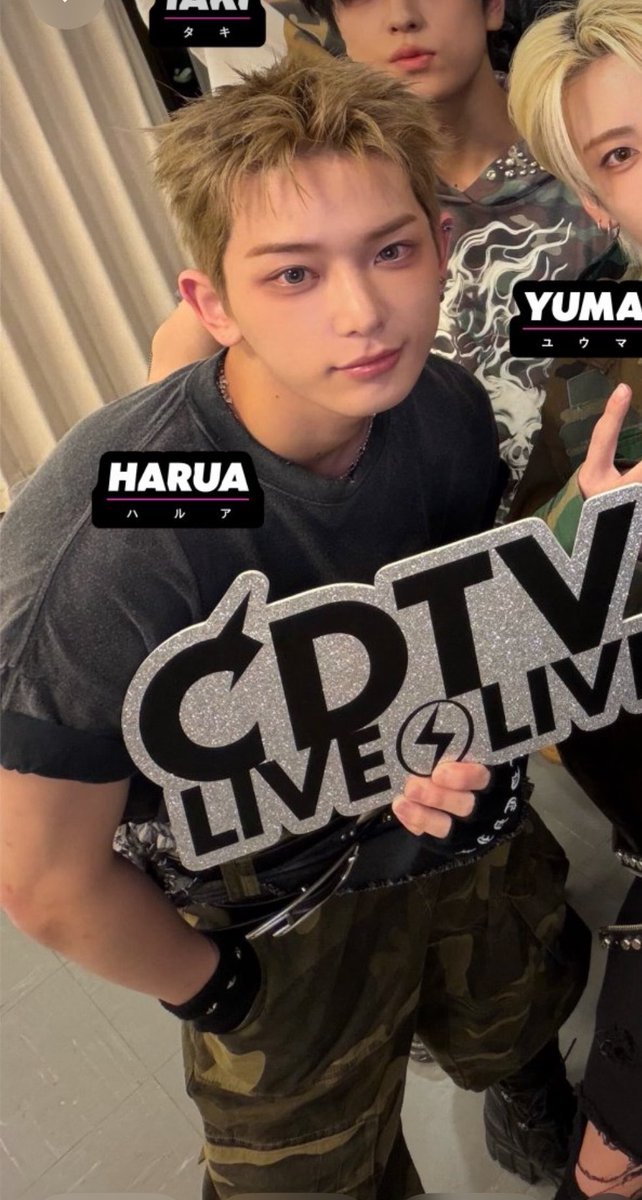 nikeisuki's tweet photo. OH MY GOD HARUA https://t.co/RxrMB9iQfh