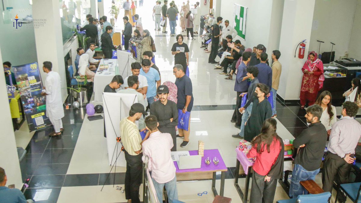 ITUPunjab's tweet photo. ITU Main Campus buzzed with energy on Aug 27-28 as the new batch &amp; parents joined a vibrant orientation! Packed auditorium, inspiring talks from faculty &amp; admin, and pure excitement as freshers kicked off their journey. with a proper guidance on academics, scholarships &amp; more. https://t.co/E7E7NrZyIu