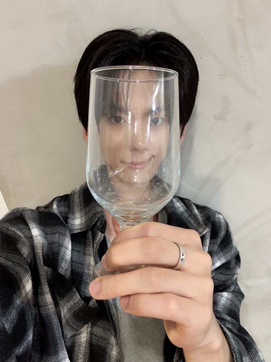 TRENDZ_OFFCL's tweet photo. [#조한국] 위대한 국츠비

#FROM_TRENDZ #TO_FRIENDZ #TRENDZ #트렌드지 https://t.co/VmLeiUNP2T