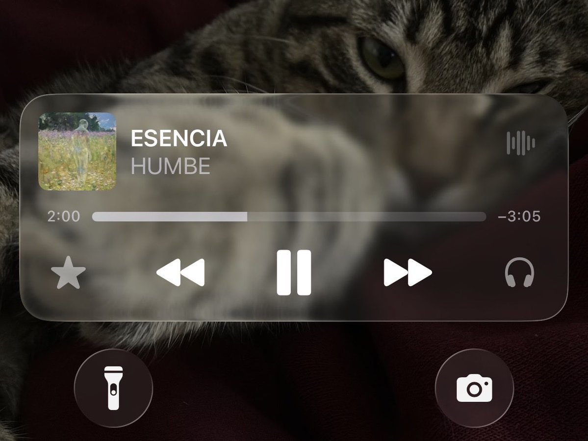 itornalouis's tweet photo. la voy a escuchar en loop hasta q me recupere emocionalmente https://t.co/1WOBnHaCmA