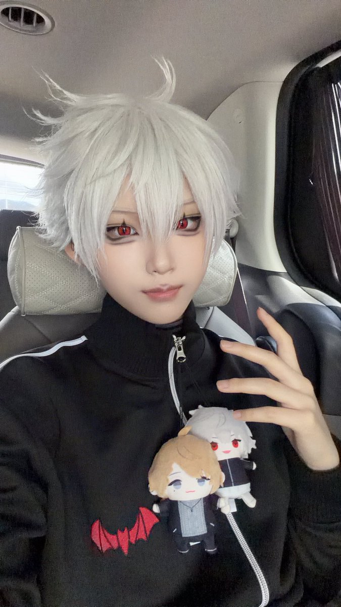 z0nxa's tweet photo. #코스어_𝕏친소 #코스어_𝕏트친소 
#コスプレイヤーさんと繋がりたい
트친이 없어서 올려바요🥹
🌈🕒위주 여러장르 다 잘 먹어요
부디 초보인 저와 트친이 되어주실부운.. https://t.co/3QiahToZ6Q
