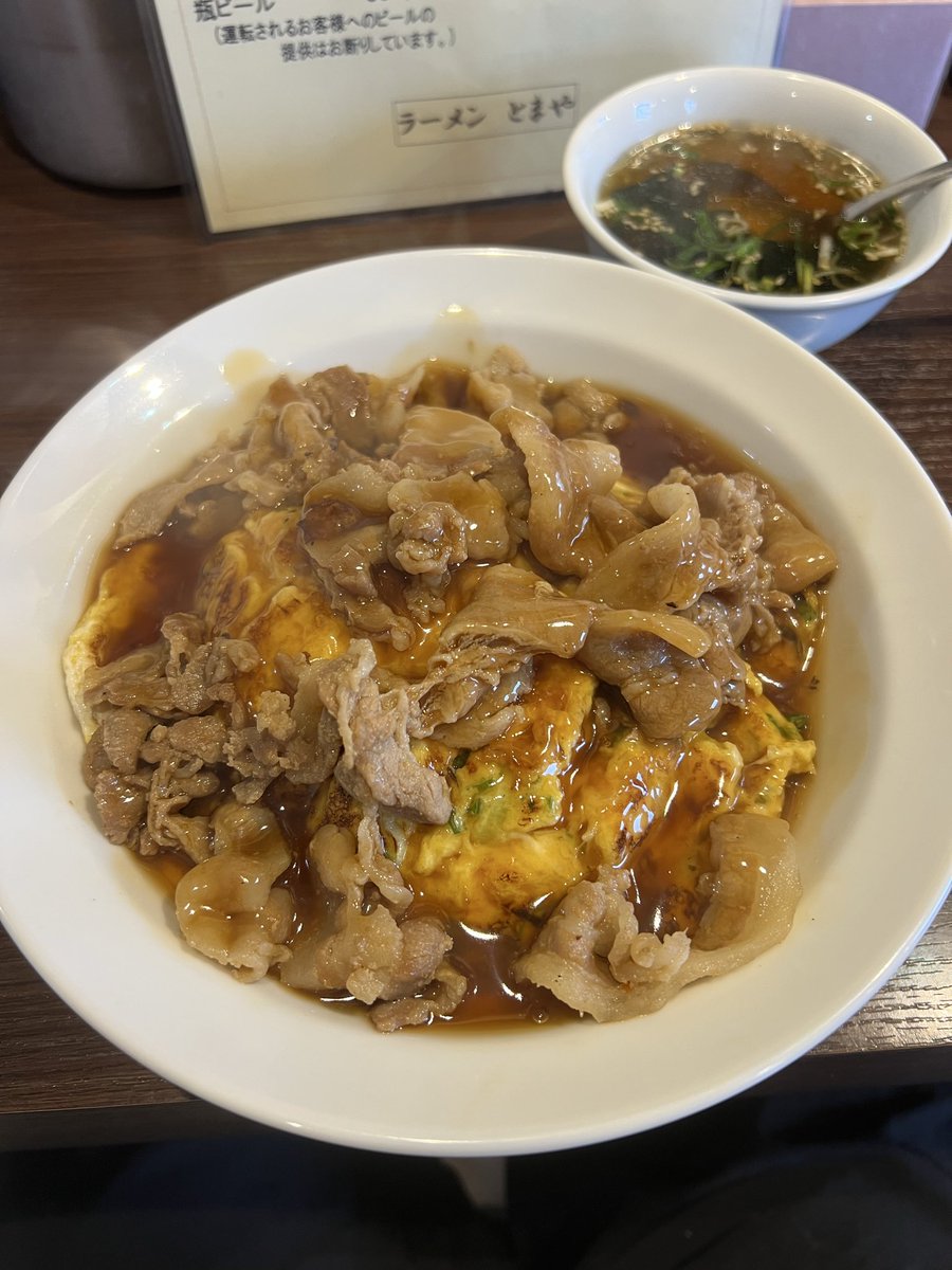 hokkaido_gurume's tweet photo. ��日は"肉"天津飯を食べたけど…他にも"肉○○"メニューが多すぎる町中華

肉好きにオススメですね！

『ラーメンとまや』
札幌市東区東苗穂8条2丁目3-43 https://t.co/dEtCFakFw8