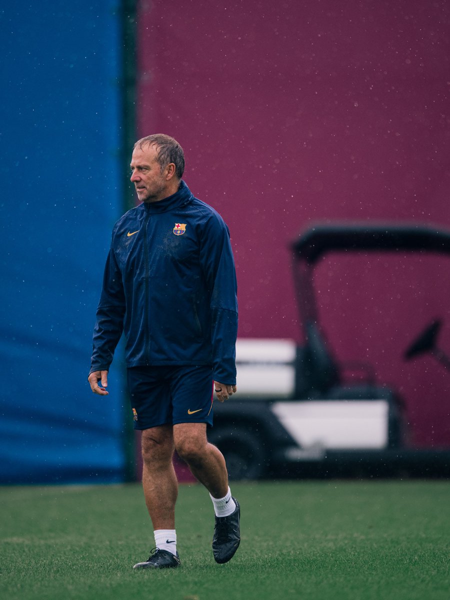 FCBarcelona's tweet photo. Flickball is back. https://t.co/awK2Axk4cA