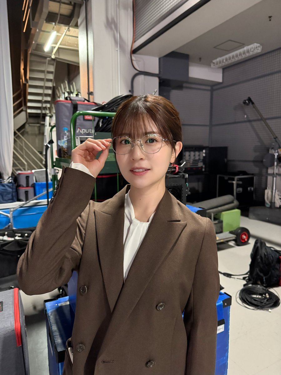 matsudako_staff's tweet photo. 📺出演情報

本日10月5日(月)23:06～ 
テレビ東京「#妻を引退します」に出演いたします！💔

芸能界を舞台にした復讐劇が幕を開けます🥀🎥
ぜひご覧ください！
https://t.co/zBjCSw7n8h

#ツマイン
#松田好花 https://t.co/Hs2fDOUmTn