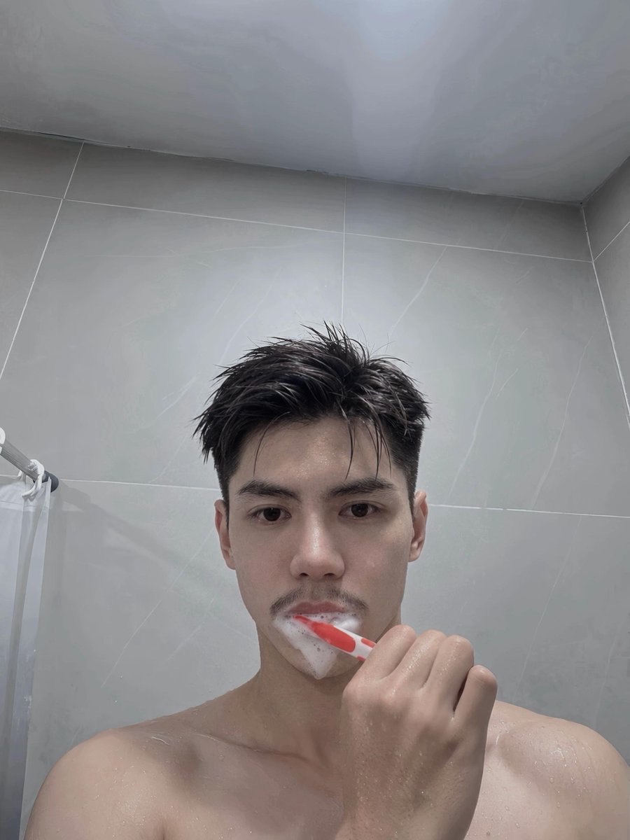 superlucky_bkk's tweet photo. อาบน้ำแต่งตัว..ไปไหนดี? https://t.co/jhYema2mIU