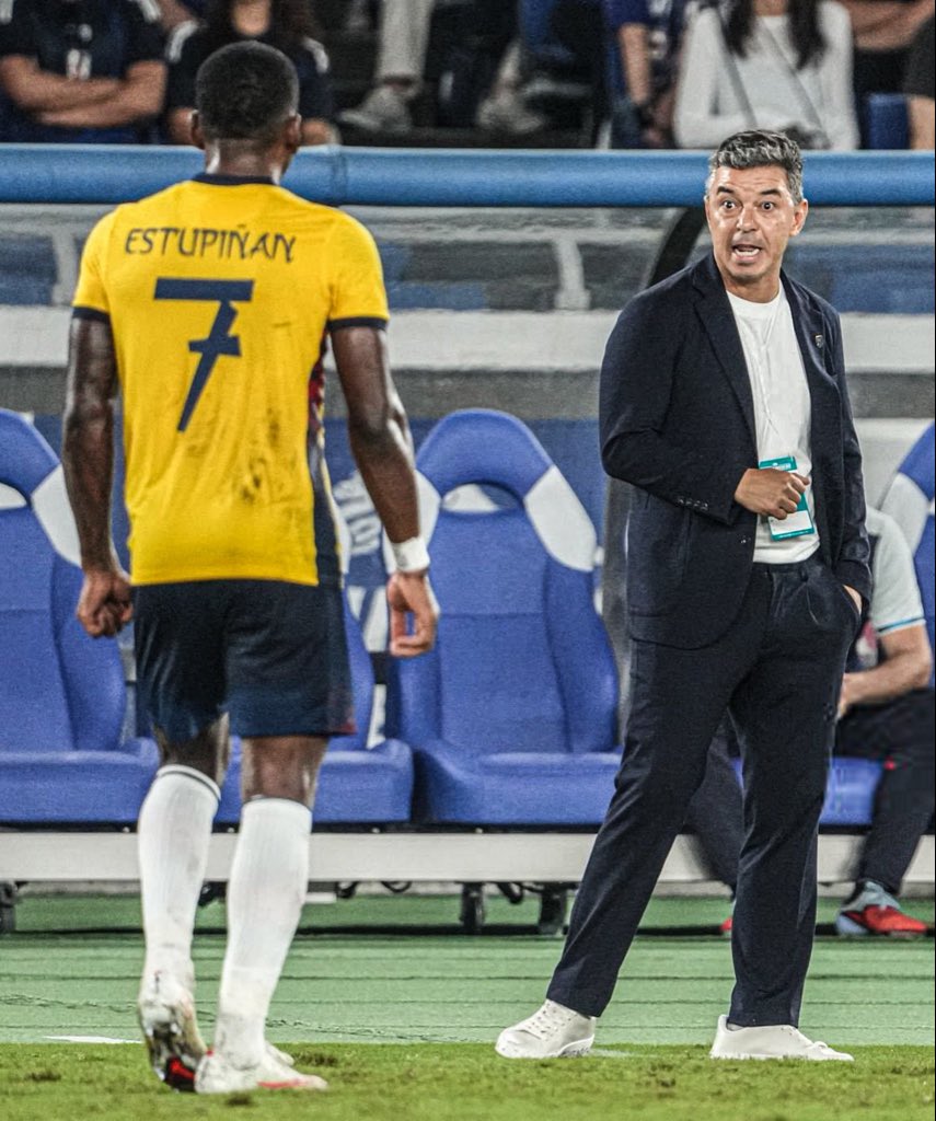 AtaqueFutbolero's tweet photo. ❌🇪🇨 ECUADOR DE GALLARDO PERDIÓ POR PENALES VS PANAMÁ.

Jugó TRES PARTIDOS y NO PUDO GANAR desde su debut como DT. ��️ https://t.co/oxZCVDE0yd