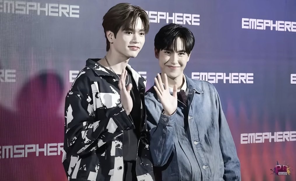 Junuryxx's tweet photo. สิ่งนั้นมาก. . . https://t.co/e2MpJ7v1aB