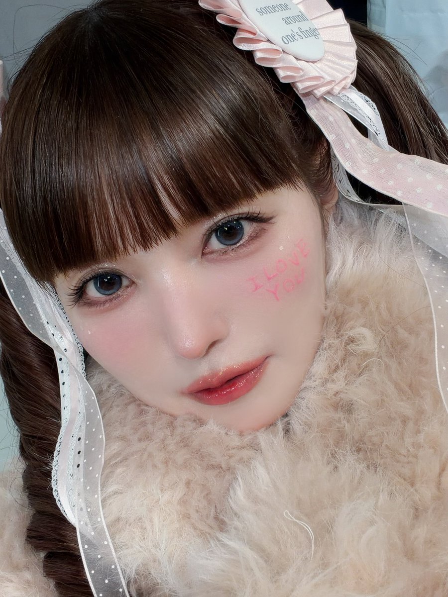 tsubasamasuwaka's tweet photo. Candy  Stripper 30周年ファッションショー！🎀🎀🐼

生まれて初めてのコロネヘア🥐 https://t.co/VkvPN18EJ5