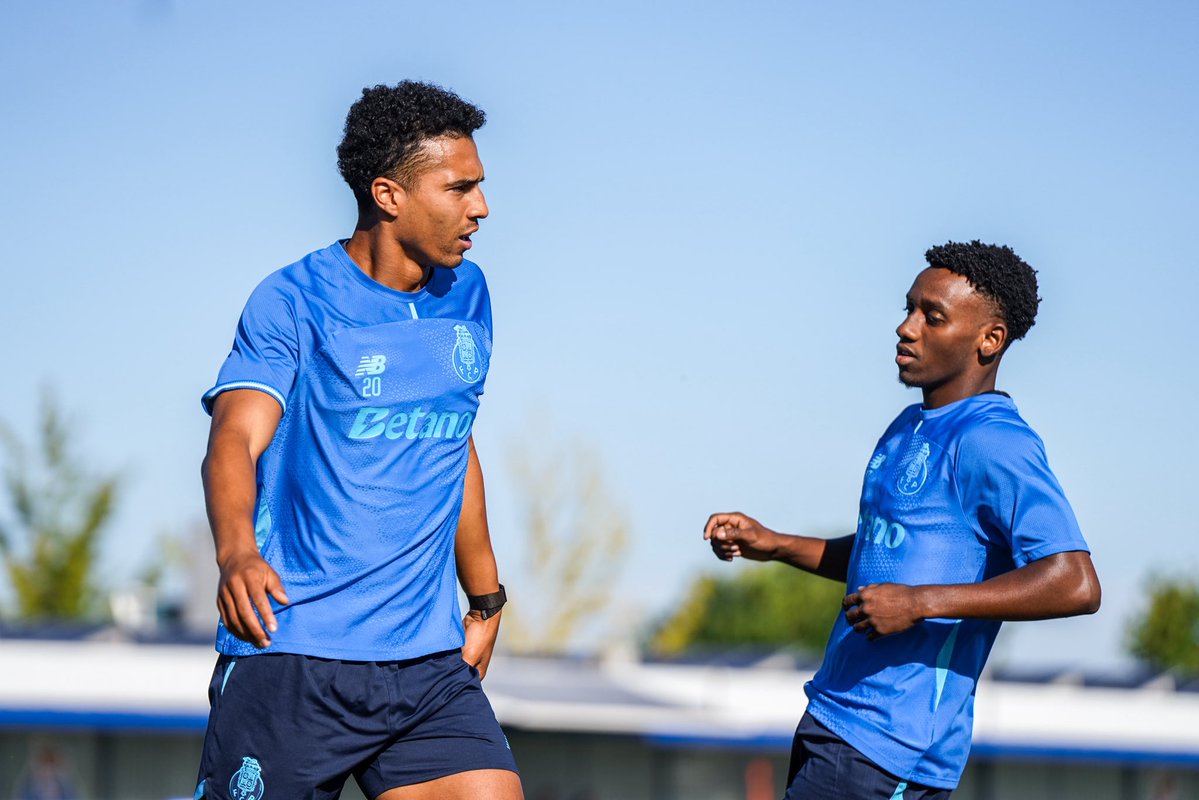 FCPorto's tweet photo. Back to work 💪 https://t.co/0IBb9pWoVN