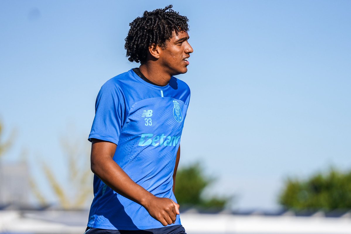 FCPorto's tweet photo. Back to work 💪 https://t.co/0IBb9pWoVN