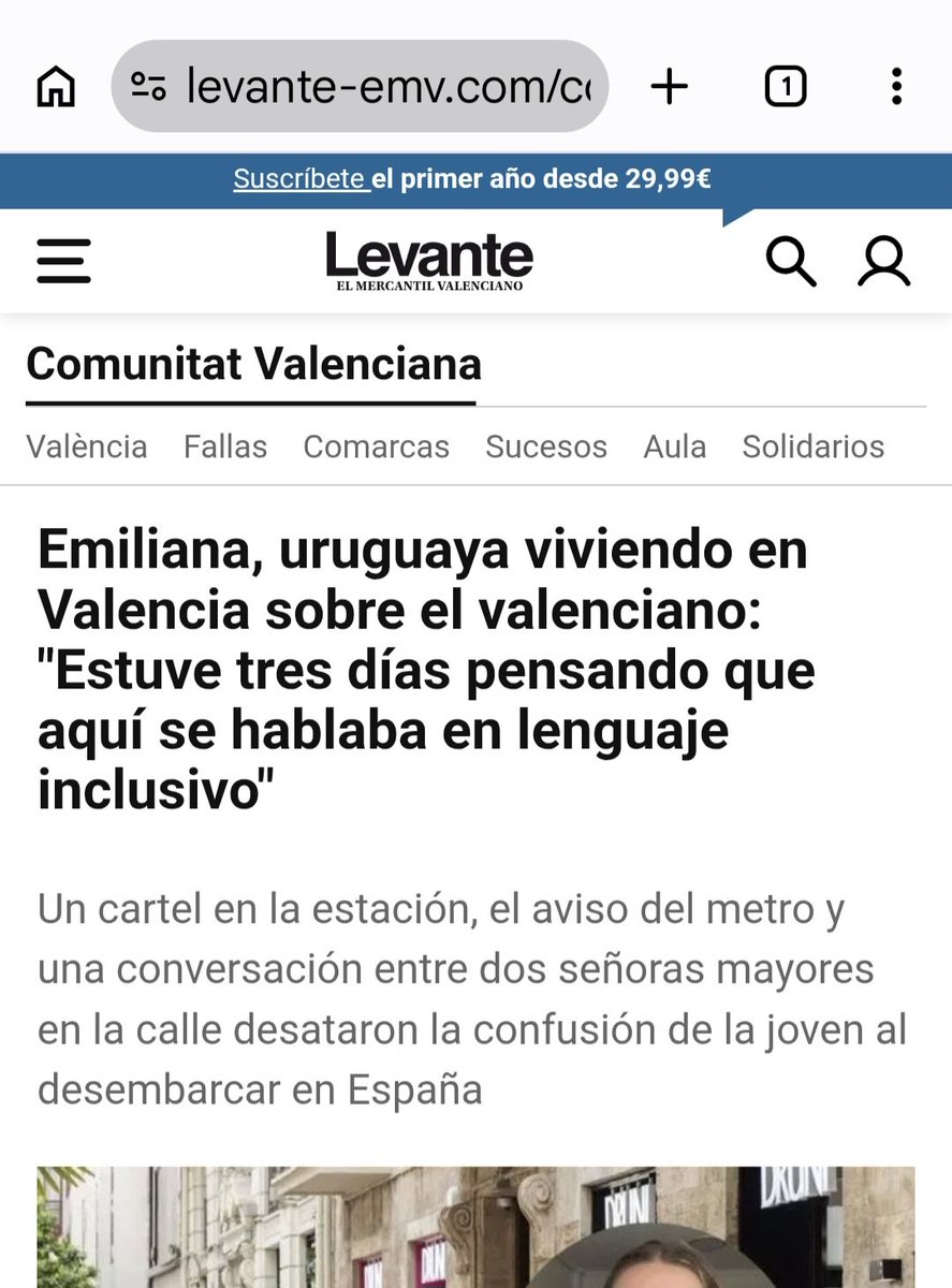 CarlosGaMart's tweet photo. «En el metro escucho por megafonía "línia quatre". Me sorprendí pensando que hasta los números estaban adaptados». Meravellós. https://t.co/wnqHNVOQZH