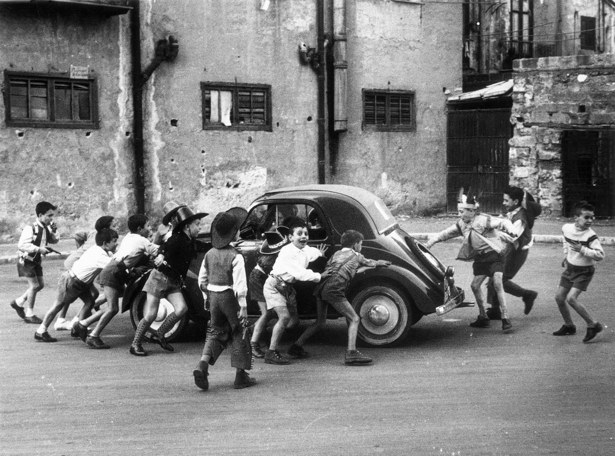 eyeonaxis's tweet photo. A group of cowboys in Palermo, Italy, 1959, by Enzo Sellerio https://t.co/u2X43lBray