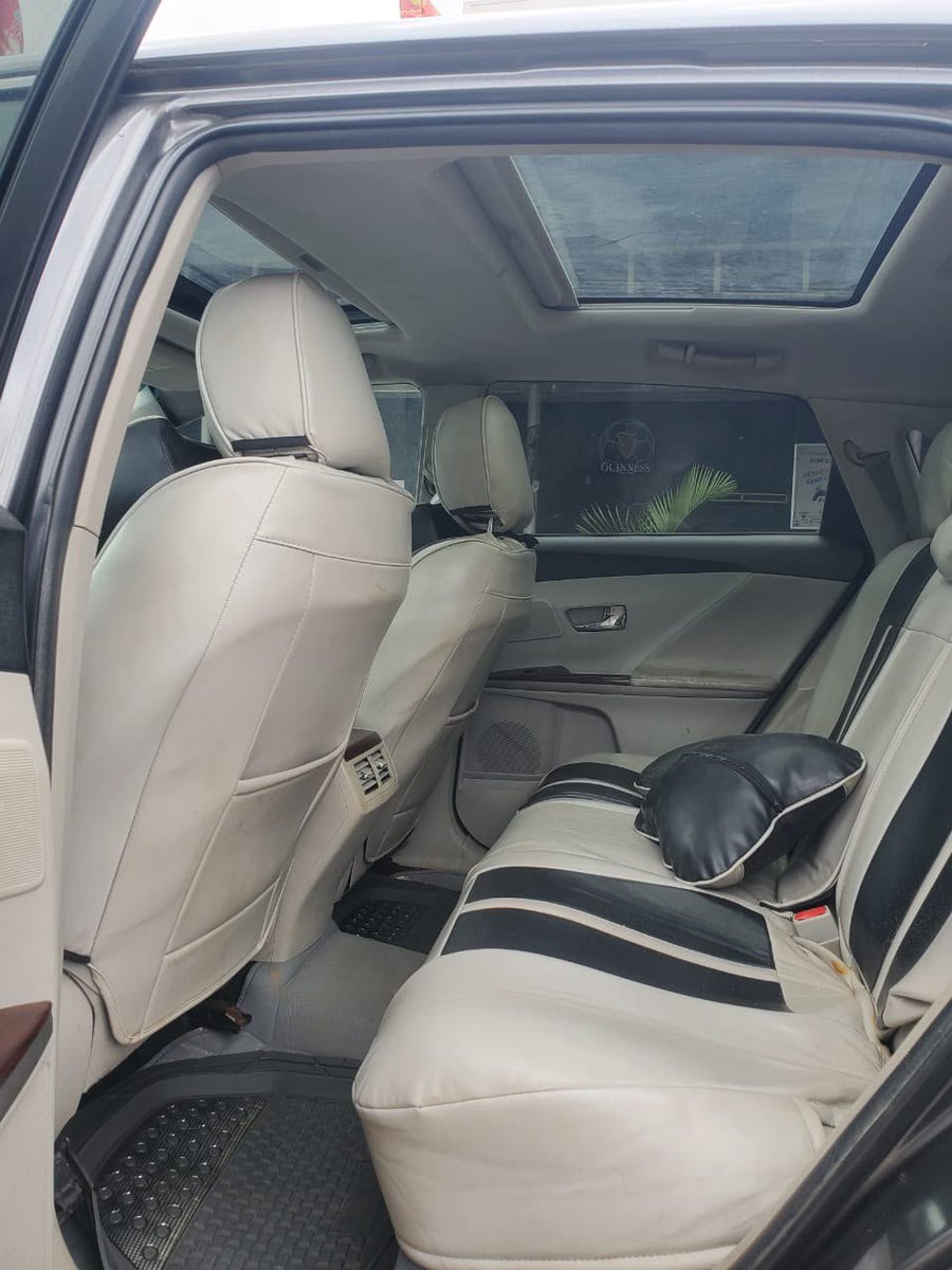 hillsdavid04's tweet photo. Distress deal 🔥🔥

Toyota venza 2012🇳🇬

Engine 💯
Gear 💯
Buy and drive…
Thumbstart 
Keyless

Price 8.2m   last last 
Settlement 200k 

📍ago palace 

My direct… https://t.co/WkVKMCDkAn