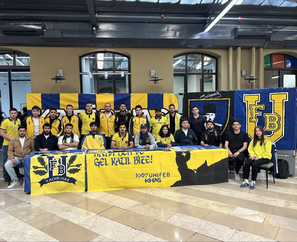 UFBKhas's tweet photo. 1907 ÜNİFEB Kadir Has Üniversitesi örgütlenmesi olarak Güz Dönemi stant çalışmalarımızı Ana kampüs binasında sürdürmekteyiz. Fenerbahçeli arkadaşlarımızı bekliyoruz.
#HaydiSendeGelKatılBize https://t.co/BboRN8x9EG