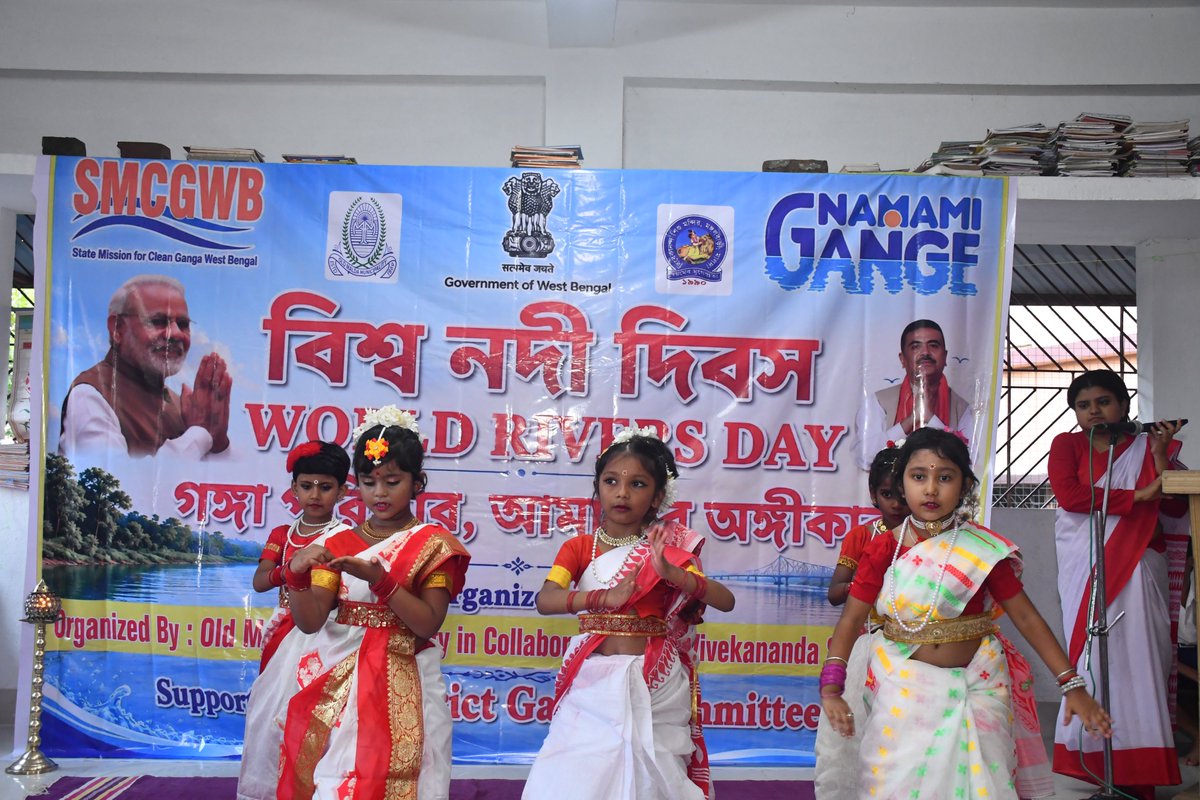 WBSPMGOfficial's tweet photo. World Rivers Day, 2026 in the Ganga River basin districts of West Bengal.
#গঙ্গাপরিষ্কারআমাদেরঅঙ্গীকার #smcgwb #riverpollutionabatement #sewagetreatmentplant #NamamiGange #RiverConservation #SaveRiver #CleanGanga #SaveGanga #SustainableFuture #WorldRiversDay #RiverCleanliness https://t.co/J399fUsWJD