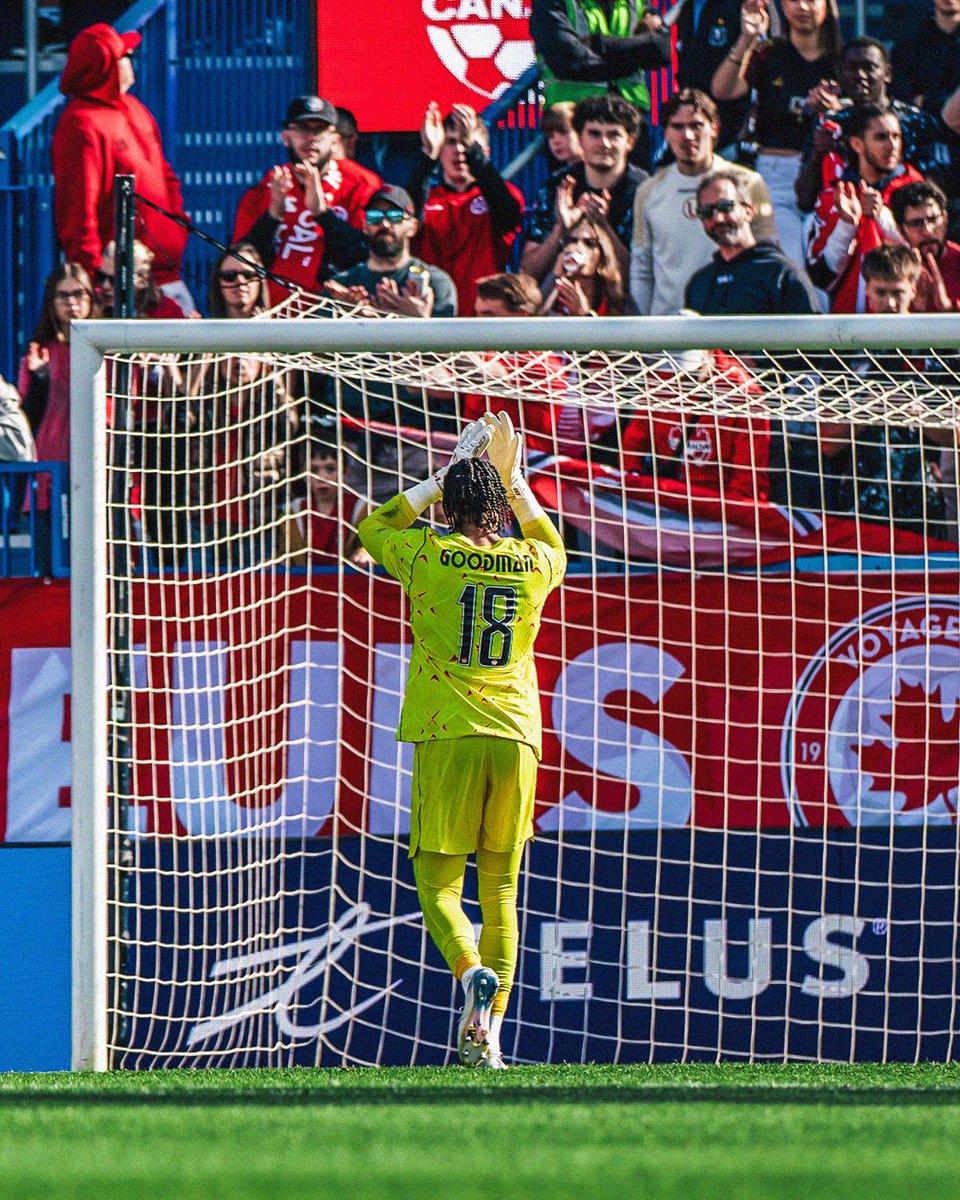 WorldinMotion_'s tweet photo. 𝗙𝗶𝗿𝘀𝘁 𝗰𝗮𝗽. 𝗙𝗶𝗿𝘀𝘁 𝗰𝗹𝗲𝗮𝗻 𝘀𝗵𝗲𝗲𝘁. 🇨🇦🧤

Owen Goodman marks his senior international debut with 90 minutes and a clean sheet as #Canada secure a 2–0 victory over Peru in Montréal.

A proud milestone for Owen and everyone who has supported his journey. https://t.co/SARMUPfX8y