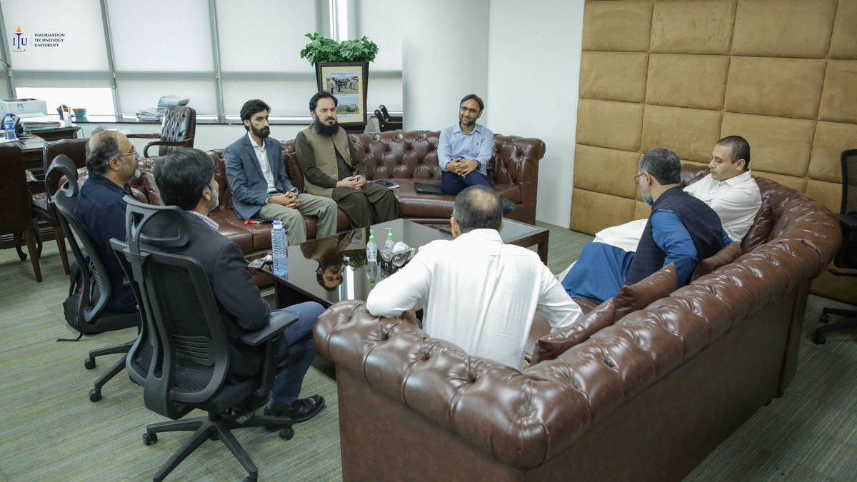ITUPunjab's tweet photo. ITU Lahore welcomed a delegation from the National Productivity Organization (NPO) Pakistan, led by Mr. Aftab Khan (GM) &amp; Mr. Sulman Haider (Regional Incharge Lahore).  They met VC Prof. Dr. Adnan Noor Mian and senior faculty to discuss stronger industry–academia linkages. https://t.co/eALW4SvhYx