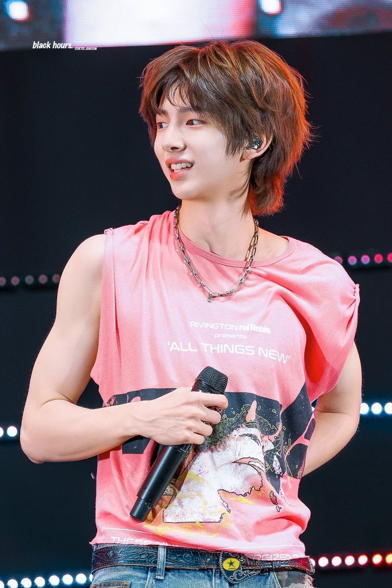 Tofu080103's tweet photo. 김주훈의 What You Want은
사랑이고 청춘이고 설렘이고 행복이다 https://t.co/jPyVhn2Fv0